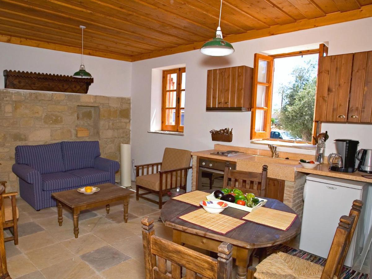 Eveleos Country House Tokhni Buitenkant foto